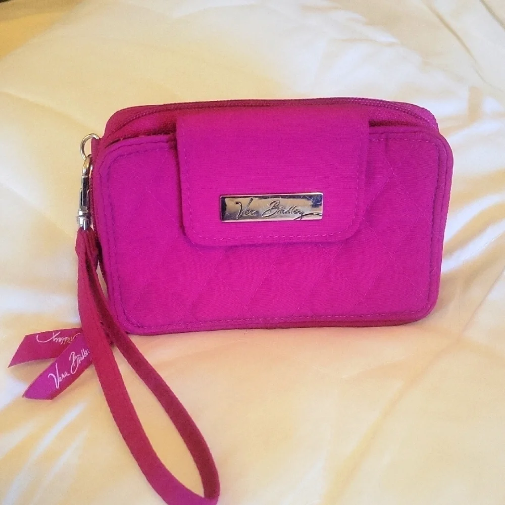 Vera Bradley Pink Wristlet beautiful, very good condition .fuchsia pink wallet
